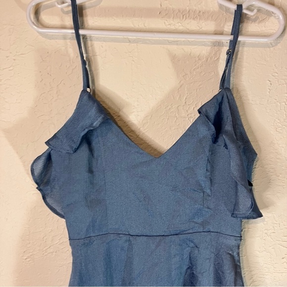 SUPERDOWN Jeanie Flutter Sleeve Dress in Dusty Blue - Picture 5 of 15